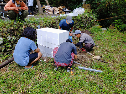 製作ワークショップ-装置の設置作業1