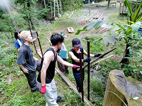 製作ワークショップ-装置の設置作業2